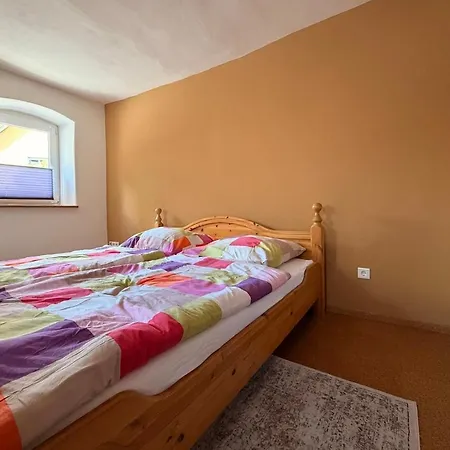 Im Schoenen Altbau Am Steigerwald *